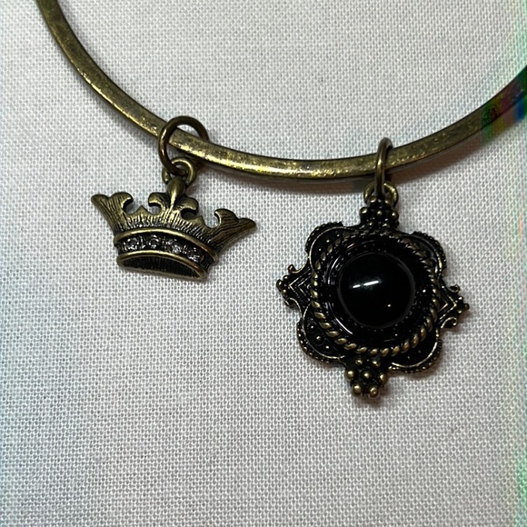 Charm bangle - Picture 2 of 3